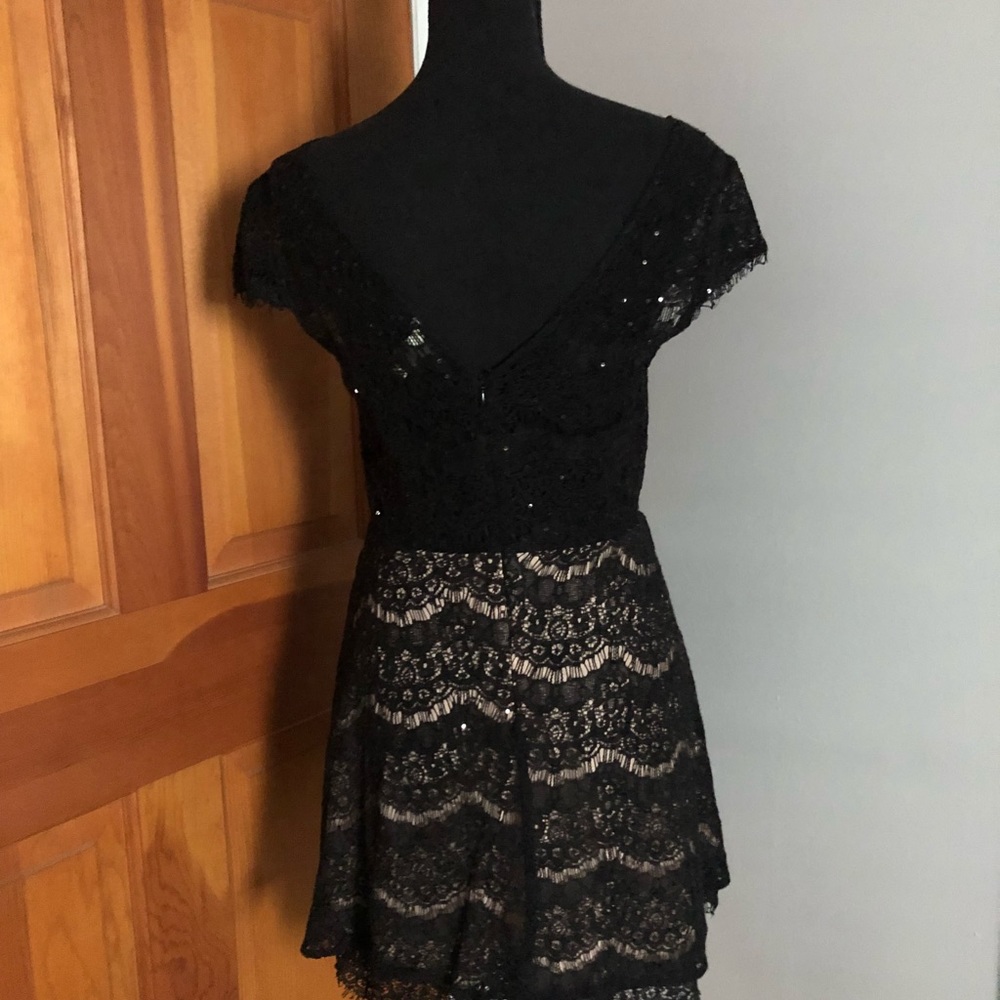 Forever 21 Black Lace Mini Dress - Picture 6 of 8